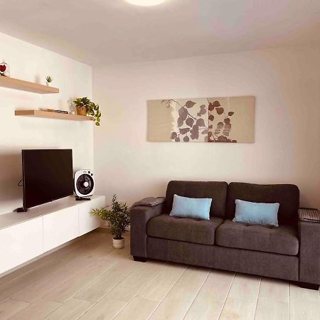 Apartment Luna -Modern One Bedroom Apartment In Central Puerto Del Carmen Tías Екстериор снимка