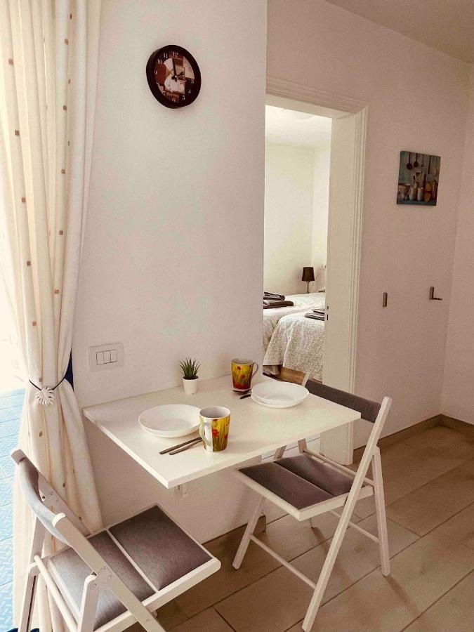 Apartment Luna -Modern One Bedroom Apartment In Central Puerto Del Carmen Tías Екстериор снимка